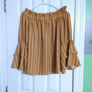 Mustard colored Miss Kelly top